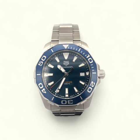 Tag Heuer Aquaracer 300m 
Blu