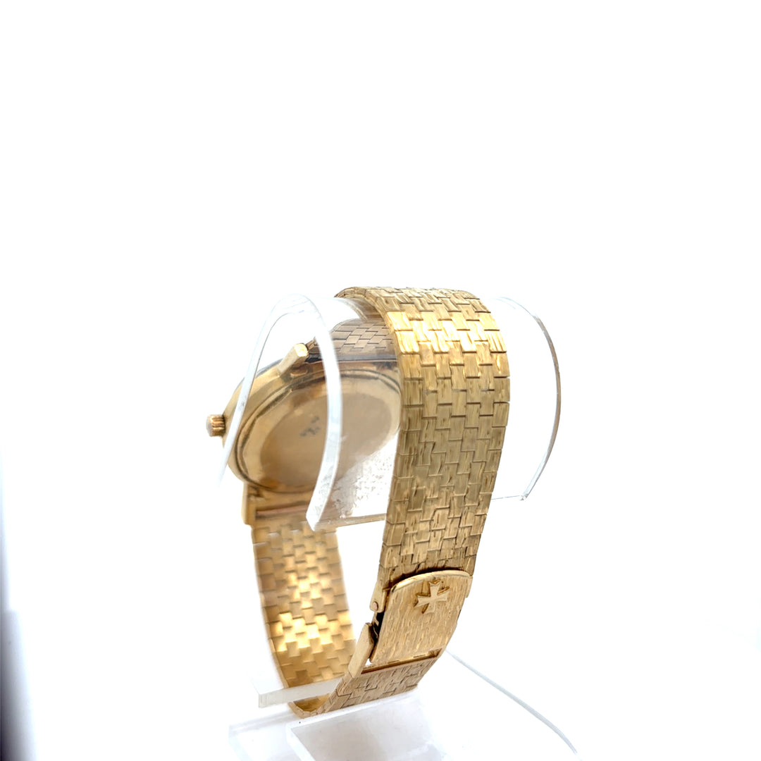 Vacheron Constantin Vintage 18K Yellow Gold Watch Reference 6394