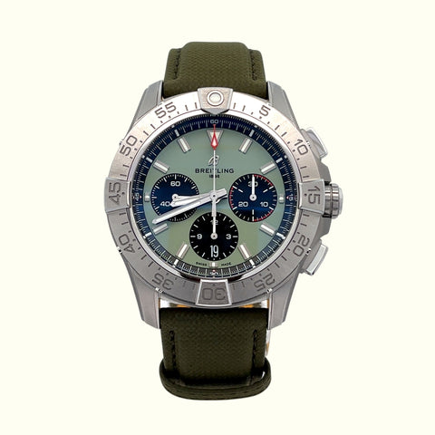Breitling Avenger B01 Chronograph 44mm reference AB0147