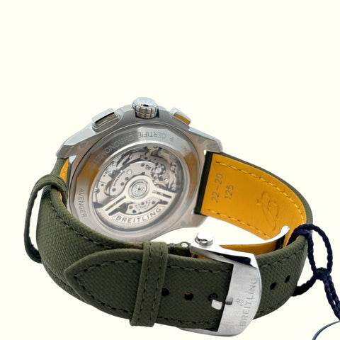 Breitling Avenger B01 Chronograph 44mm reference AB0147