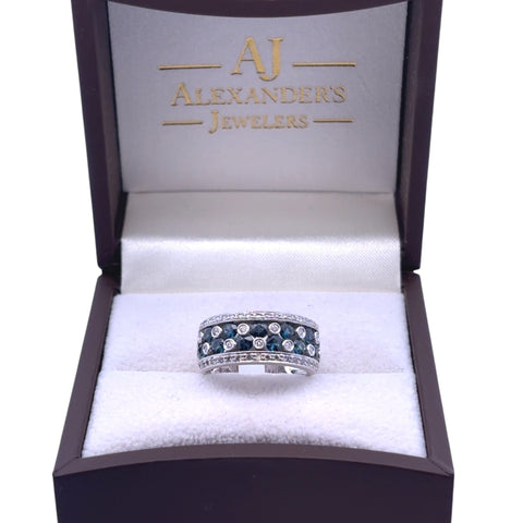 Lady's 18 Kw Fashion Ring With