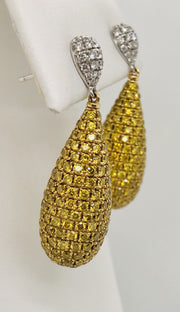 Boutique Selection Diamond Earrings.