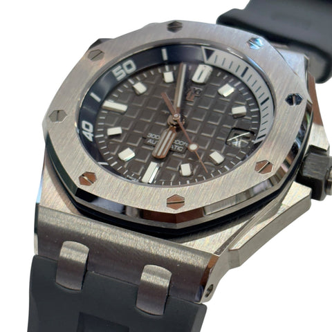 Audemars Piguet Royal Oak Offshore Diver Watch Full Set