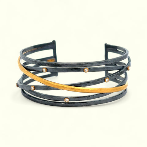 Lika Behar Stockholm Crosswire Bracelet