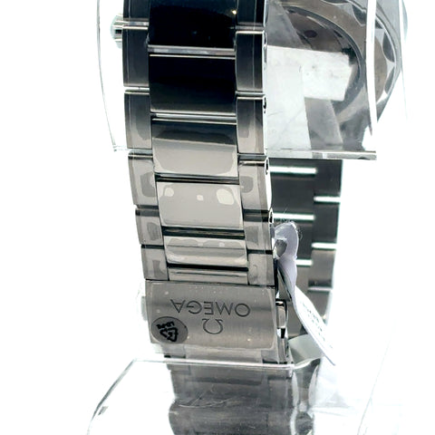 Omega Seamaster Black Dial ref 22010412101001 FULL SET (MINT)